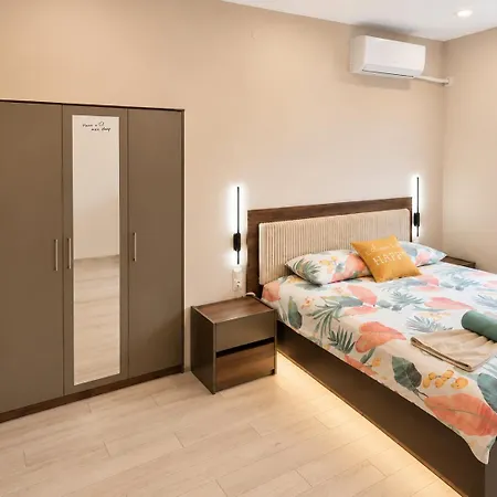 Be Happy 1, Premium In Centre Apartment Ruse